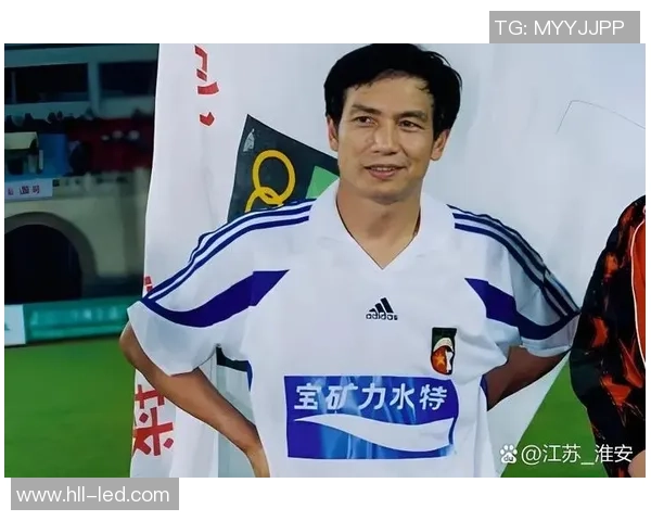 从贫困到巅峰：那些小时候生活艰难却成就足球传奇的球星们