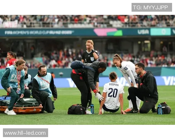 何兰昔日足球队球星回顾 探寻他们的辉煌足迹与传奇故事 何兰昔日足球队球星回顾 探寻他们的辉煌足迹与传奇故事