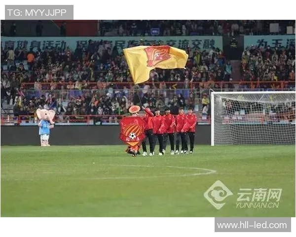 足球巨星荣耀登场激情点燃俱乐部赛场狂欢盛宴